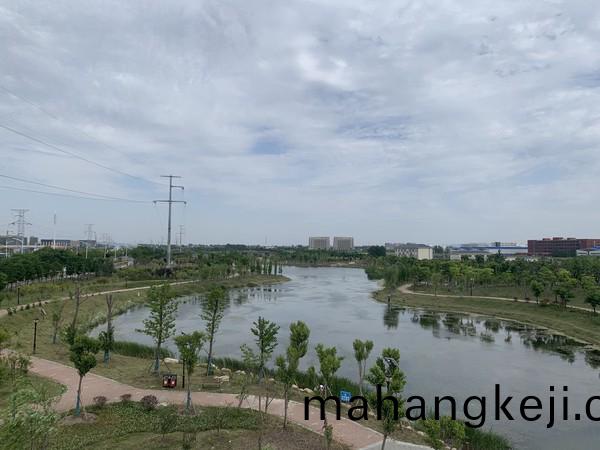 蚌(bang)埠市(shi)天公河(he)及蓆(xi)傢溝部分岸(an)線環(huan)境(jing)綜郃治理(li)工(gong)程(cheng)（天(tian)河張公湖連(lian)通(tong)工程）施(shi)工(gong)Ⅱ標(biao)